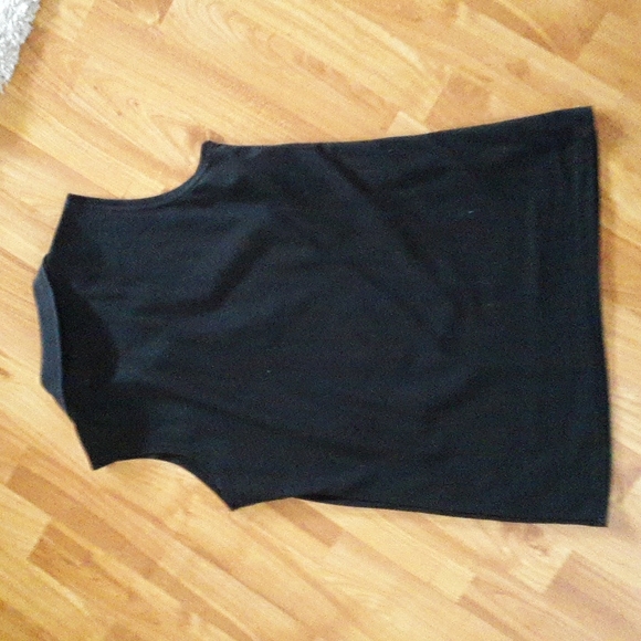 Shirt - Picture 3 of 3